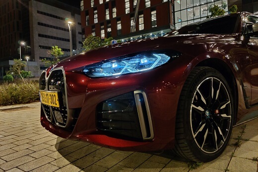 במוו i4 M50